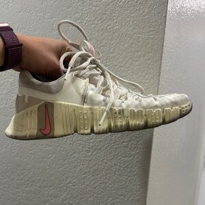 Nike metcon Cream and Pink Athletic Shoes